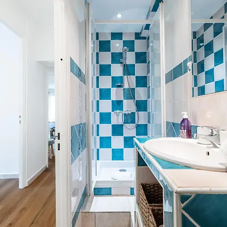 2 Bdr Heart Of The Old Town Apartamento Niza