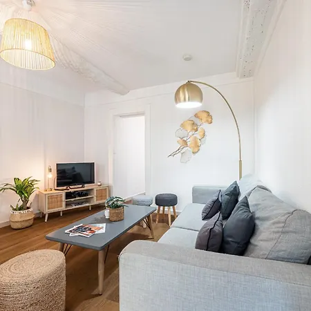 Apartamento 2 Bdr Heart Of The Old Town Niza